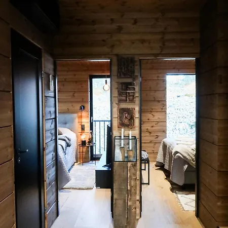 Chalet Secret Levi