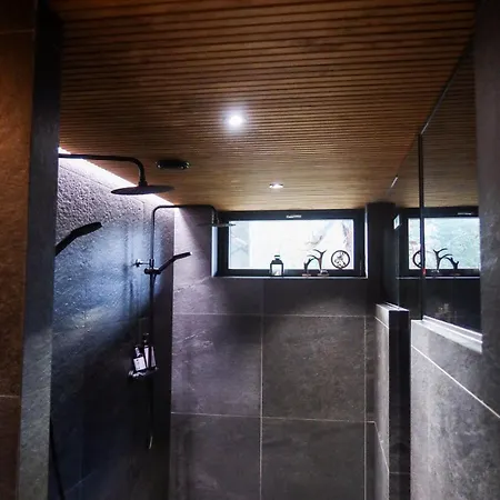 Secret Chalet *